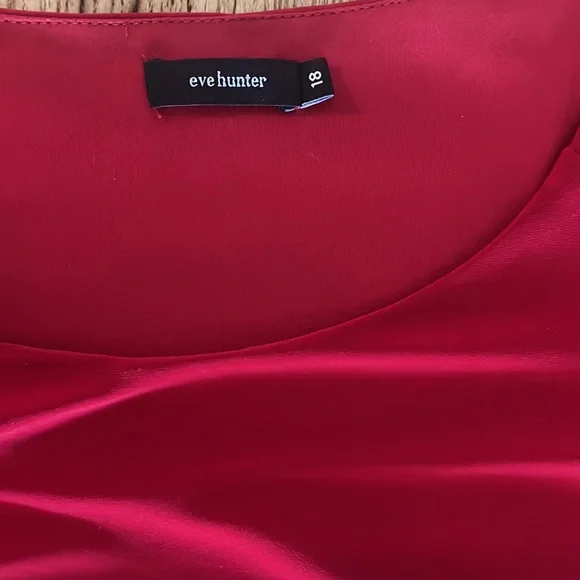 Eve Hunter Red Dress with diamantés detailing - Worn Once - size 18 - Picture 5 of 8